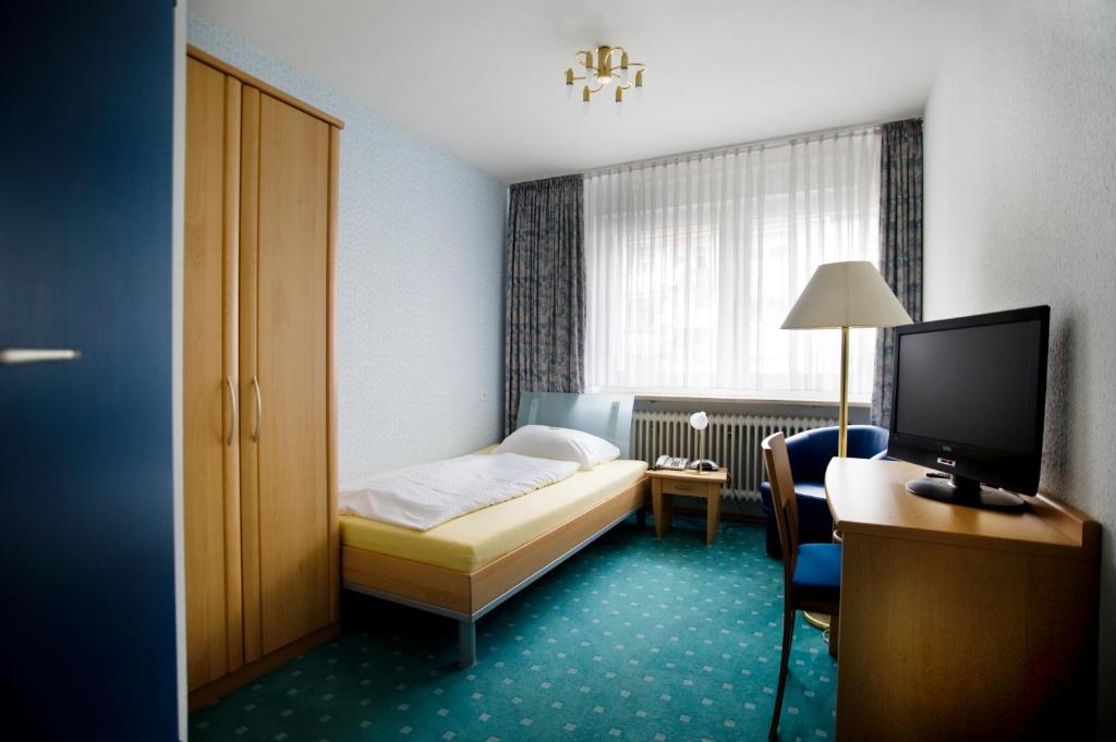 Weinstockwerk Hotel St Peter Nuremberg Bilik gambar