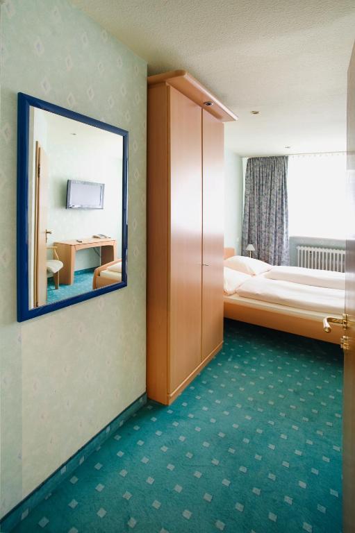 Weinstockwerk Hotel St Peter Nuremberg Luaran gambar